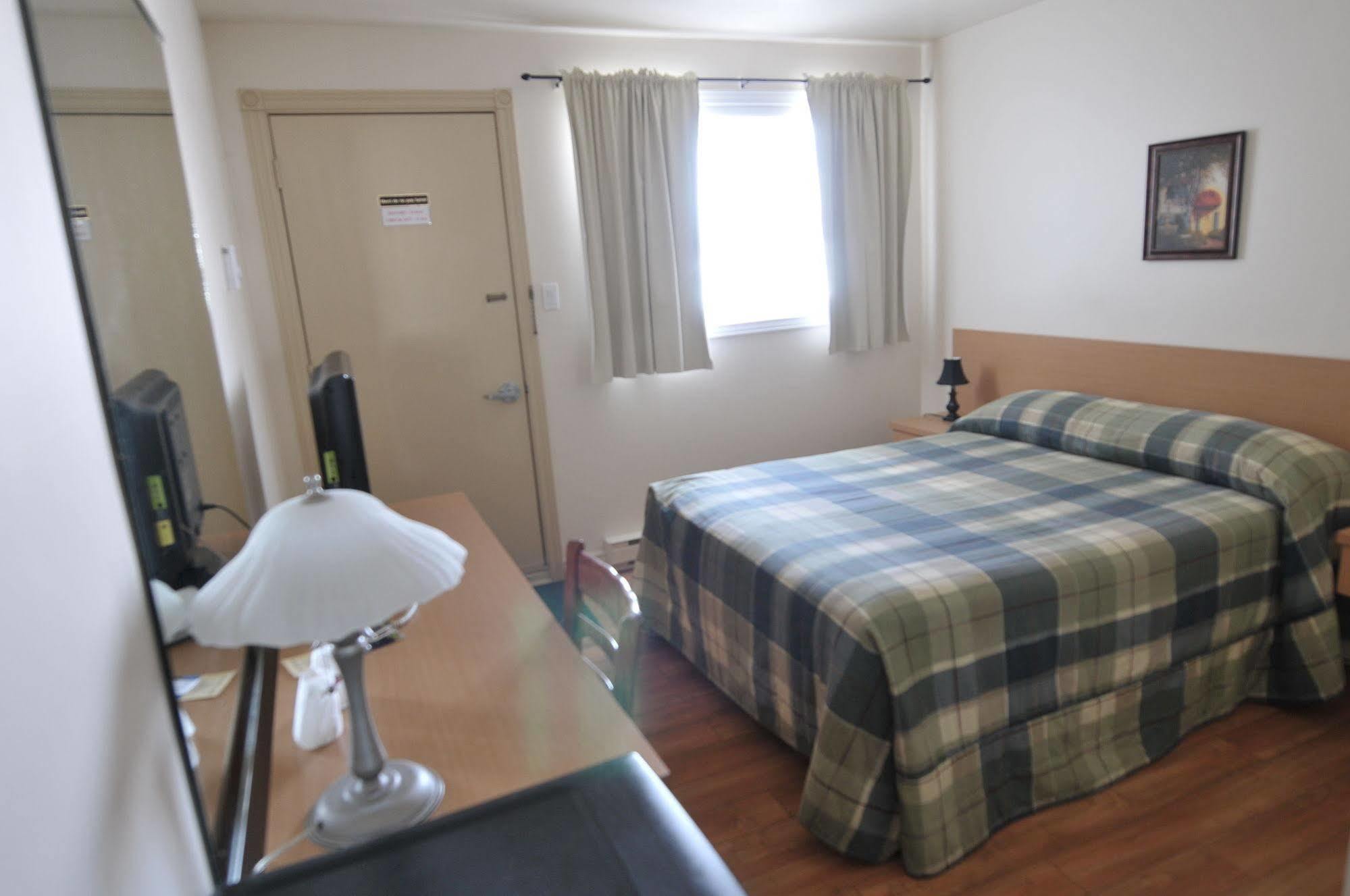 Motel Chevalier Quebec City Bagian luar foto